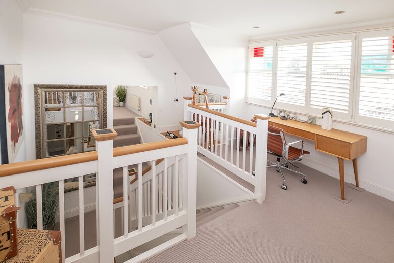 Wimbledon’s Finest Townhome - Wimbledon, London, United Kingdom