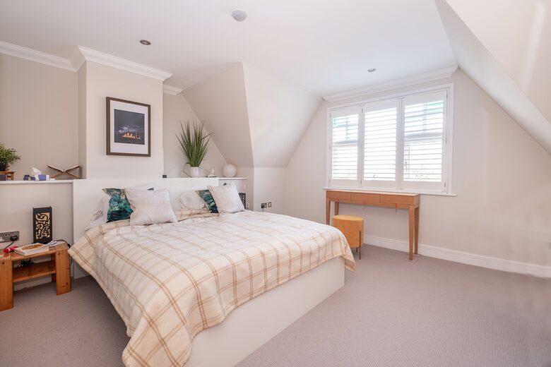 Wimbledon’s Finest Townhome - Wimbledon, London, United Kingdom