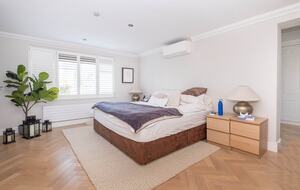 Wimbledon’s Finest Townhome - Wimbledon, London, United Kingdom