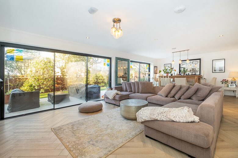 Wimbledon’s Finest Townhome - Wimbledon, London, United Kingdom