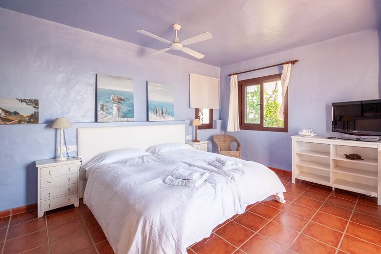 An Oceanfront Villa of Sophisticated Calm - Zahara De Los Atunes, Tarifa, Spain