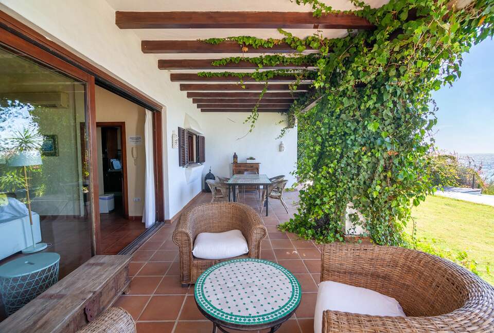 An Oceanfront Villa of Sophisticated Calm - Zahara De Los Atunes, Tarifa, Spain