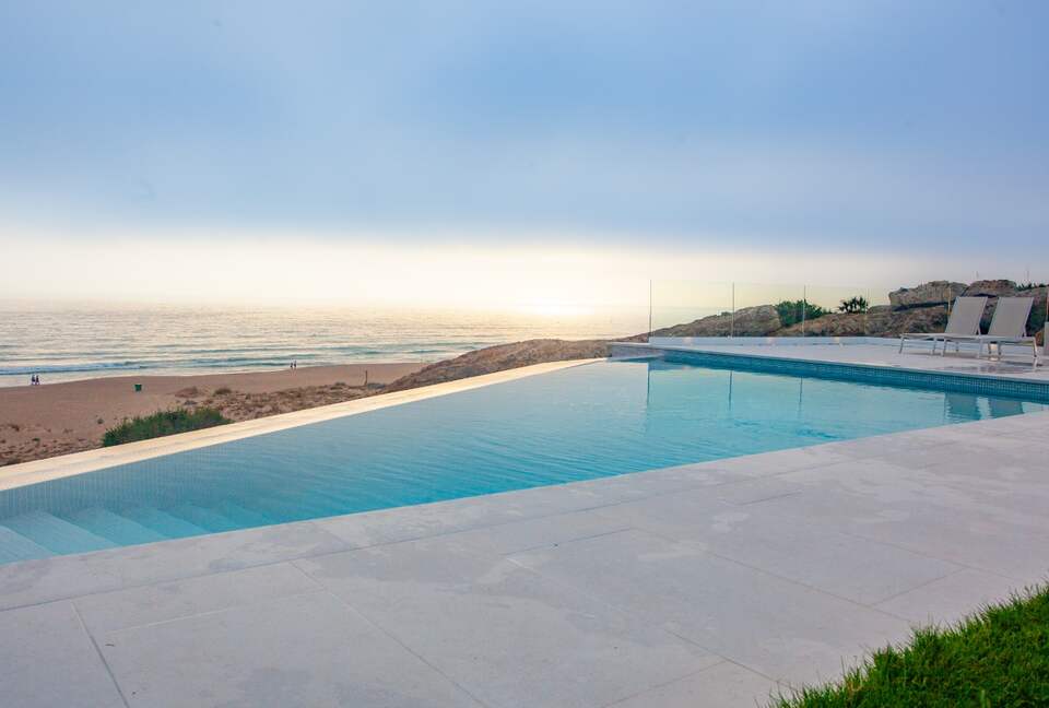 An Oceanfront Villa of Sophisticated Calm - Zahara De Los Atunes, Tarifa, Spain
