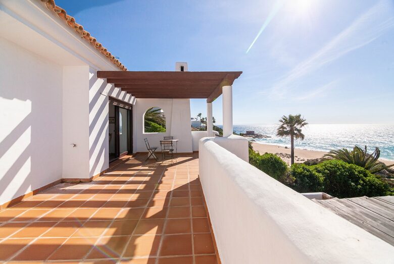 An Oceanfront Villa of Sophisticated Calm - Zahara De Los Atunes, Tarifa, Spain