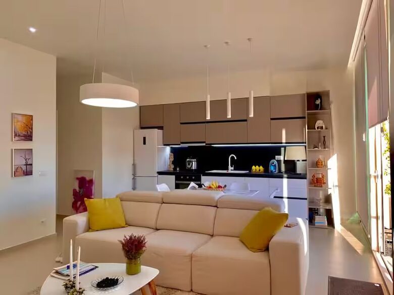 Well Appointed Seaside Living with Resort Wide Access - Palasë, Albania