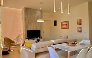 Well Appointed Seaside Living with Resort Wide Access - Palasë, Albania