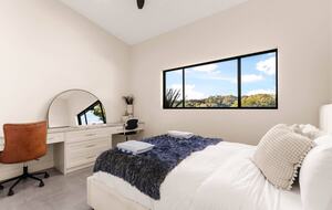 Luxury Off-Grid Hinterland Retreat - Fernvale, Australia