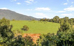 Luxury Off-Grid Hinterland Retreat - Fernvale, Australia