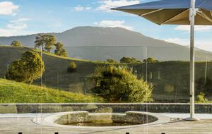 Luxury Off-Grid Hinterland Retreat - Fernvale, Australia