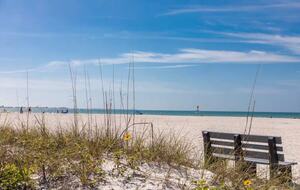 Waterfront Condo with Lanai and Beach Access - Indian Shores, Florida
