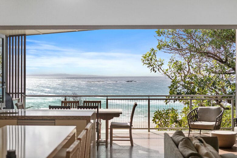 Beachfront Views at Waves 15 - Point Lookout, Australia