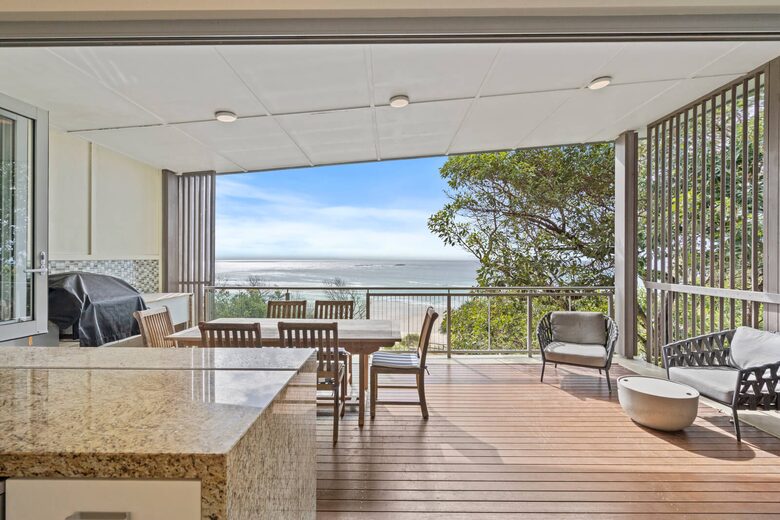 Beachfront Views at Waves 15 - Point Lookout, Australia