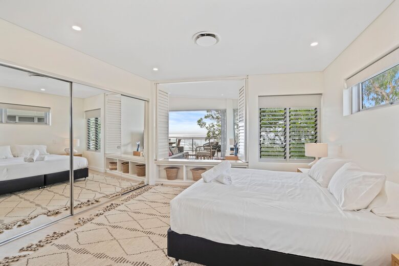 Beachfront Views at Waves 15 - Point Lookout, Australia