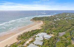 Beachfront Views at Waves 15 - Point Lookout, Australia