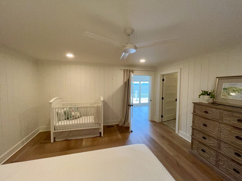 2nd Floor King Room with Crib & Den Access