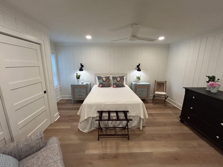 2nd Floor Queen Bedroom with Water View