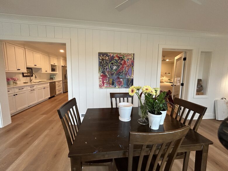 2nd Floor Family Suite with Dining & Kitchenette