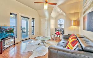 The Wimberley Sunset Villa - Wimberley, Texas