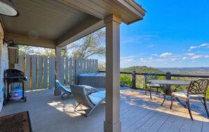 The Wimberley Sunset Villa - Wimberley, Texas