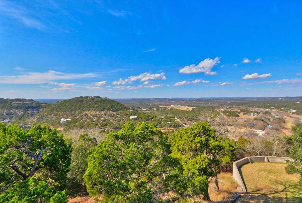 The Wimberley Sunset Villa - Wimberley, Texas