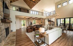Luxury Mountain Hideaway Near Downtown Blue Ridge - Blue Ridge, Georgia