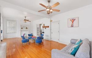 Grand Historic Residence near Downtown Allentown - Allentown, Pennsylvania