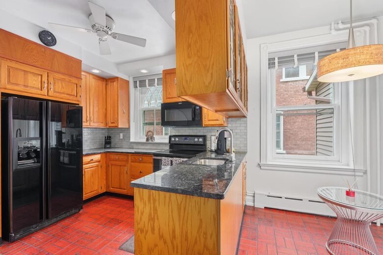 Grand Historic Residence near Downtown Allentown - Allentown, Pennsylvania