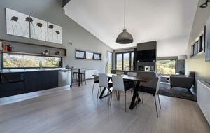 Upscale Alpine Escape at Crackenback Resort - Crackenback, Australia