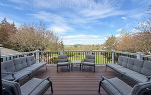 Restored 1902 Landmark in Willamette Valley - Carlton, Oregon