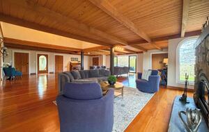 Restored 1902 Landmark in Willamette Valley - Carlton, Oregon