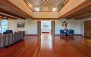 Restored 1902 Landmark in Willamette Valley - Carlton, Oregon