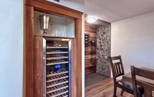 Restored 1902 Landmark in Willamette Valley - Carlton, Oregon