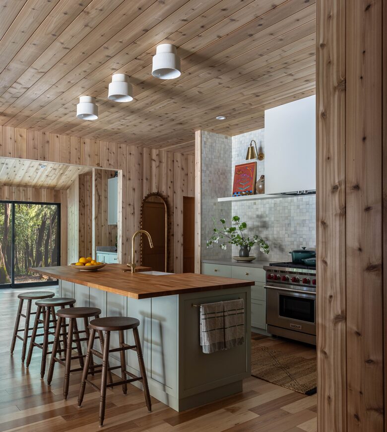 Woodland Escape Near Nevada City - Nevada City, California