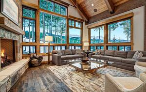 Peak 8 Ski-In/Ski-Out Mountain Masterpiece - Breckenridge, Colorado