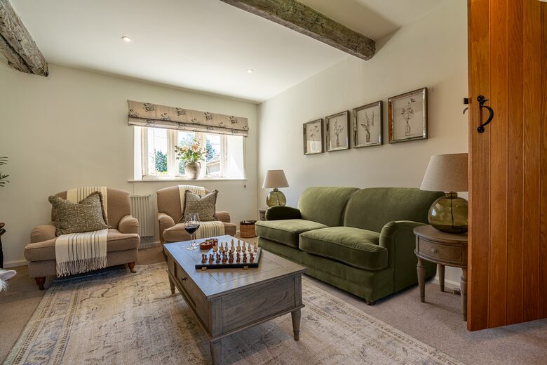 Charming 17th-Century Cottage in Bibury - Bibury, United Kingdom