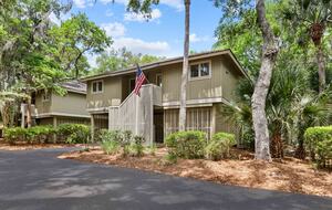 Charming Seabrook Escape with Screened Porch - Johns Island, South Carolina