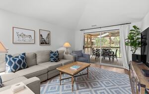 Charming Seabrook Escape with Screened Porch - Johns Island, South Carolina