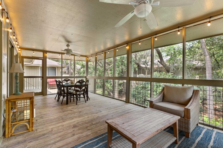 Charming Seabrook Escape with Screened Porch - Johns Island, South Carolina