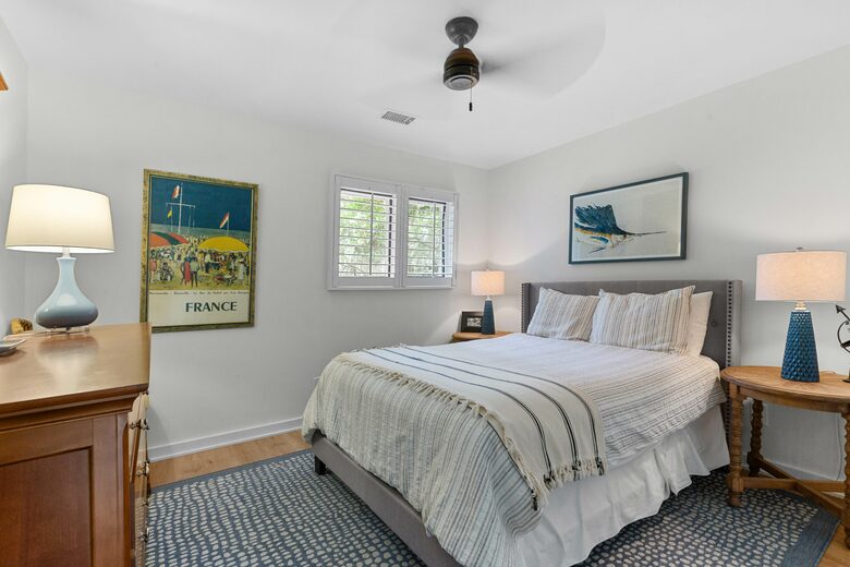Charming Seabrook Escape with Screened Porch - Johns Island, South Carolina