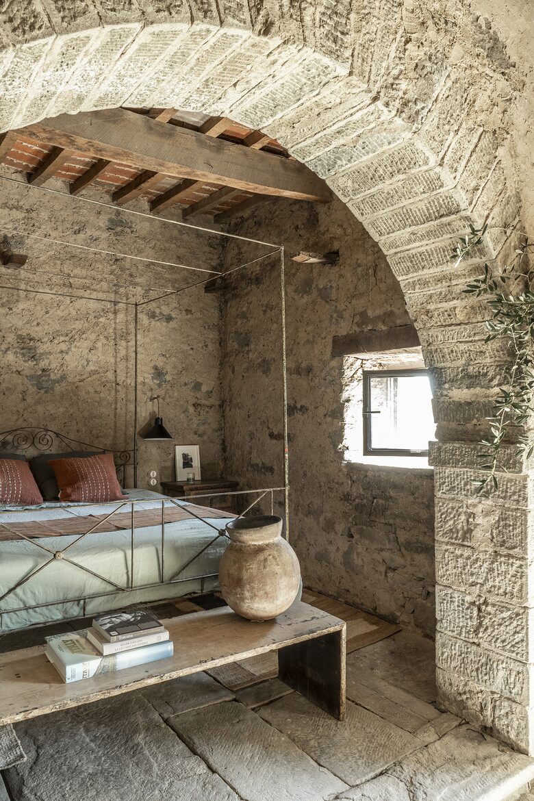A Timeless Tuscan Escape - Arezzo, Italy