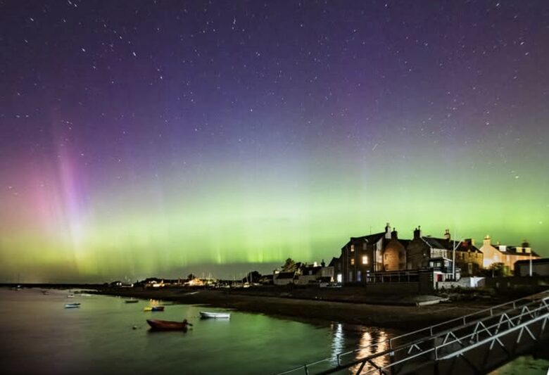Findhorn House surrounded by Aurora!