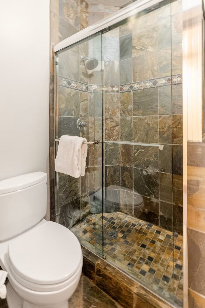 The Perch Park City - Magnificent Old Town Home with Views |Elevator | Hot Tub | Sauna | Game Room | Pinball - Park City, Utah