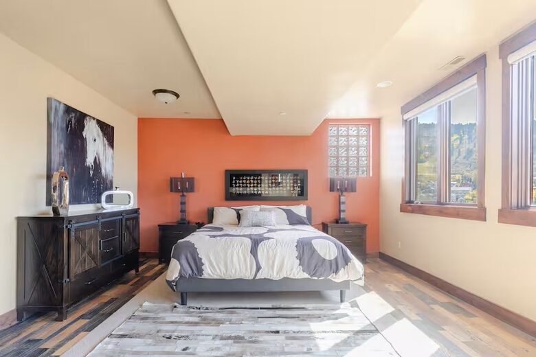 The Perch Park City - Magnificent Old Town Home with Views |Elevator | Hot Tub | Sauna | Game Room | Pinball - Park City, Utah
