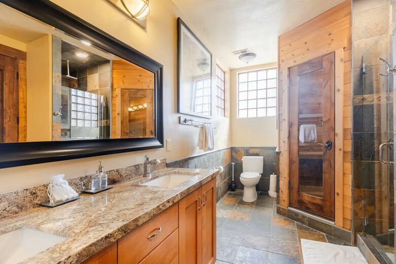 The Perch Park City - Magnificent Old Town Home with Views |Elevator | Hot Tub | Sauna | Game Room | Pinball - Park City, Utah
