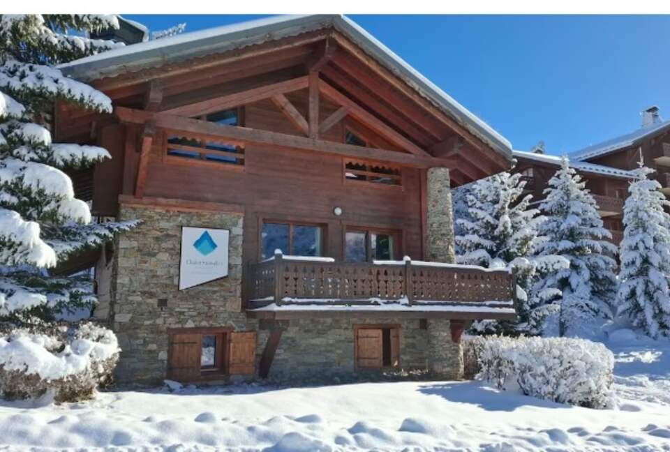 A Three Valleys Chalet with Sauna and Views - Moûtiers, France