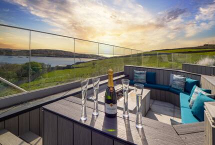 "Suaimhneas" Villa with castle and sea views on Connemara’s Sky Road - Clifden, Ireland