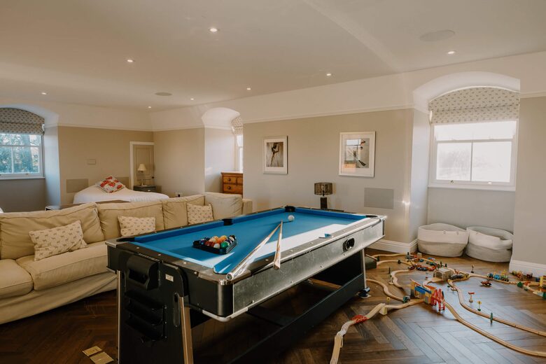 Well Furlong Cottage with Pool and Pastoral Views - Pershore, United Kingdom