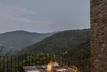 A Timeless Tuscan Escape - Arezzo, Italy