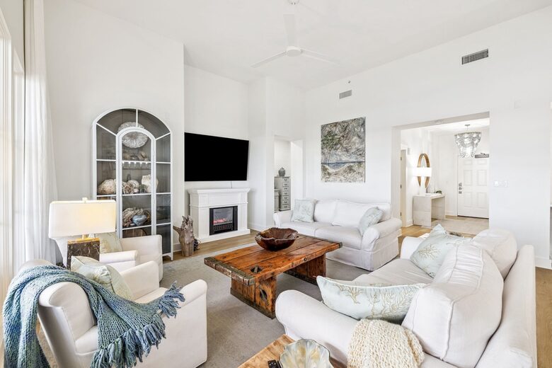 Luxury WaterSound Retreat Above the Dunes - Inlet Beach, Florida