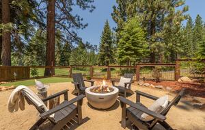 Baita ristrutturata sul Lago Tahoe, presso il campo da golf Brockway - Tahoe Vista, California